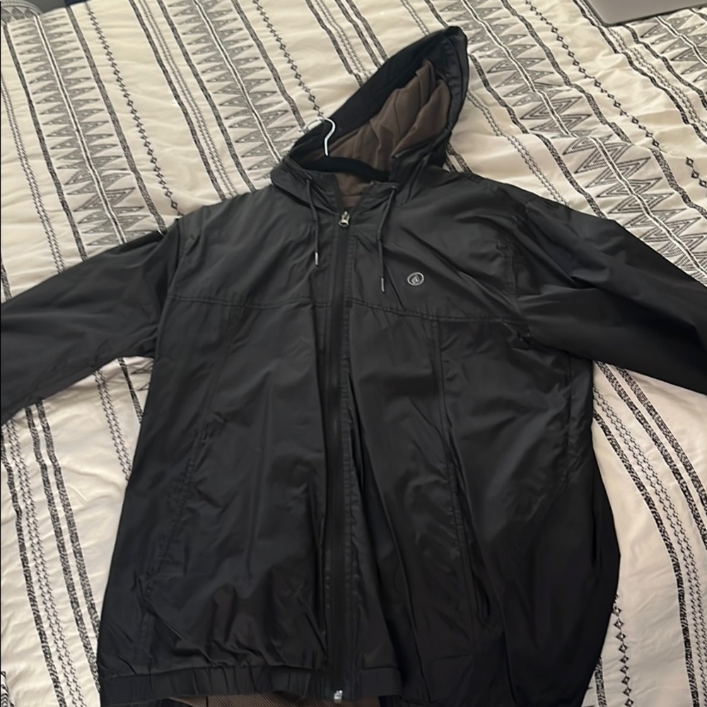 Volcom windbreaker